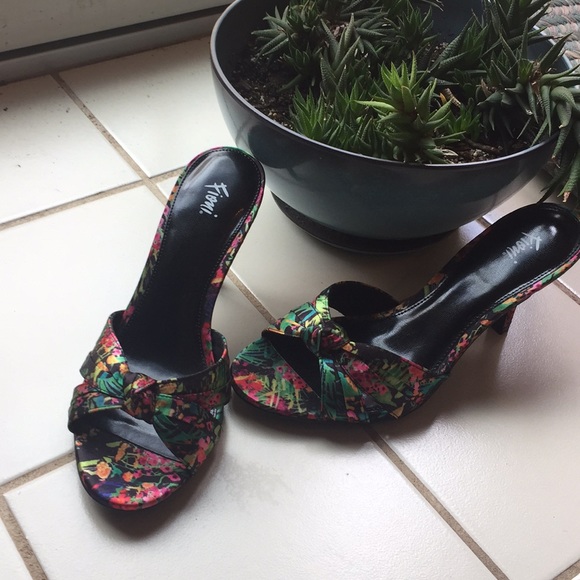 Fioni Shoes | Open Toe Colorful Spring Heels Size 7 12 ...